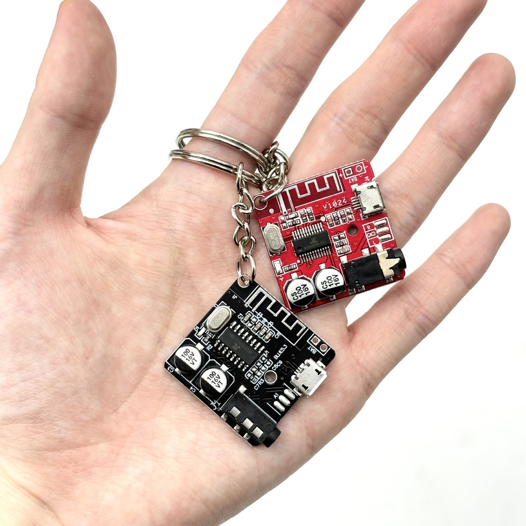 Tech Accessories Key - Cyberpunk Tarzı Devre Kartı Anahtarlık Retro